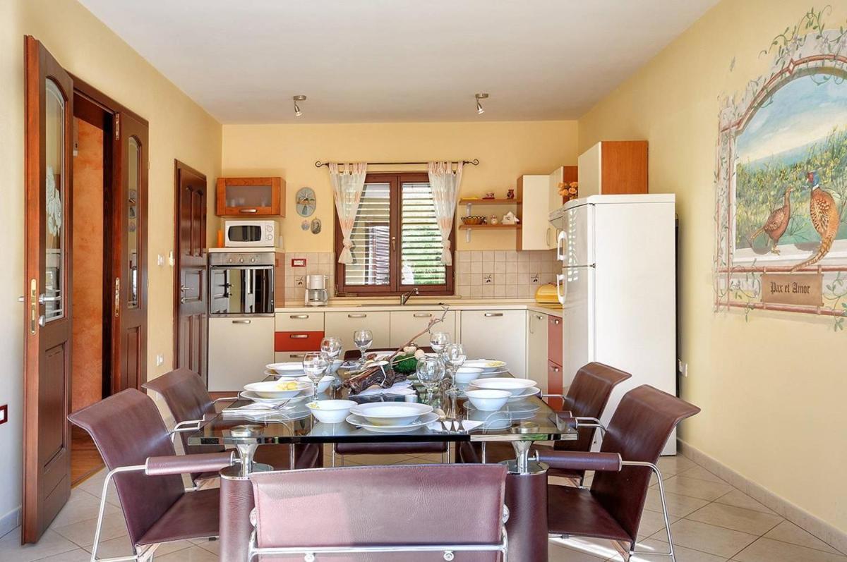 Villa Nina Medulin Ngoại thất bức ảnh